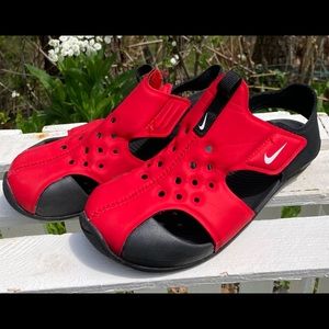 ☀️NIKE TODDLER BOY’S LIGHTWEIGHT SANDAL☀️